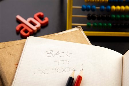 simsearch:400-05232562,k - Inscription on a school chalkboard - back to school Photographie de stock - Aubaine LD & Abonnement, Code: 400-04693721