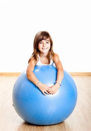 simsearch:400-05375824,k - Happy little child playing with a big blue ball Photographie de stock - Aubaine LD & Abonnement, Code: 400-04704353