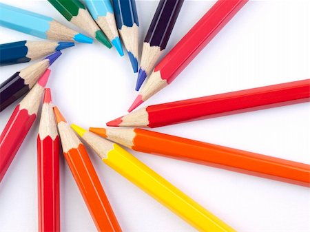 paint supplies - A circle formed by the points of several colored pencils. Foto de stock - Super Valor sin royalties y Suscripción, Código: 400-04705380