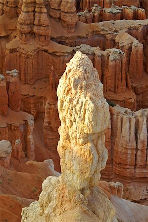 simsearch:400-08153699,k - Pinnacle in Bryce Canyon National Park, Utah, USA Stock Photo - Budget Royalty-Free & Subscription, Code: 400-04705392