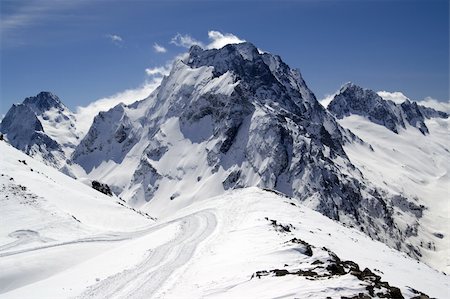 simsearch:400-07222348,k - Caucasus Mountains. Dombay-Ulgen. Fotografie stock - Microstock e Abbonamento, Codice: 400-04706022