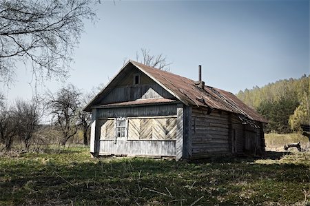 simsearch:400-07421205,k - Old ruined abandoned house Stockbilder - Microstock & Abonnement, Bildnummer: 400-04708652