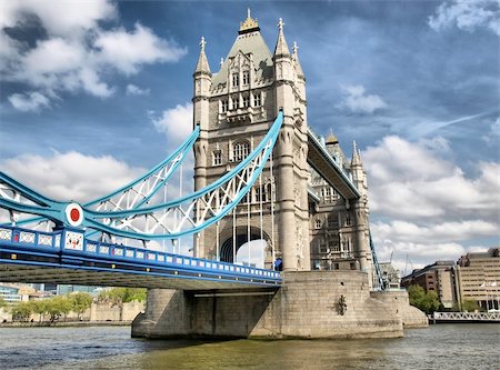 simsearch:400-04323461,k - Tower Bridge on River Thames, London, UK - HDR Stock Photo - Budget Royalty-Free & Subscription, Code: 400-04708750