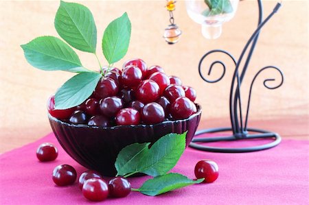 simsearch:400-08110532,k - Fruit still life from the fresh cherries Stock Photo - Budget Royalty-Free & Subscription, Code: 400-04708936