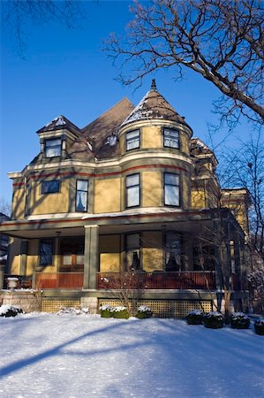frank lloyd wright - Victorian House Chicago suburbs. Stock Photo - Budget Royalty-Free & Subscription, Code: 400-04709712