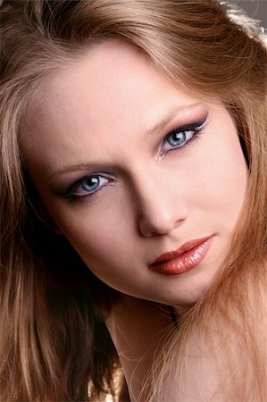 simsearch:400-05112444,k - Close-up portrait of girl with vivid make-up Stock Photo - Budget Royalty-Free & Subscription, Code: 400-04715736