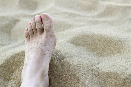 simsearch:400-04912125,k - man foot in summer beach sand vacation holydays metaphor Stock Photo - Budget Royalty-Free & Subscription, Code: 400-04718046