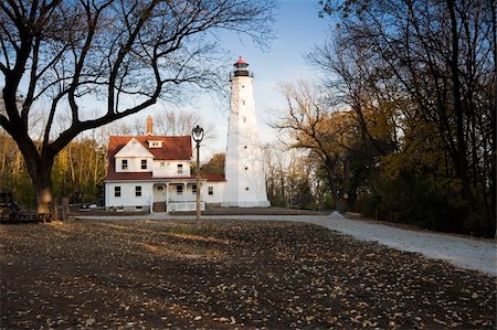 simsearch:400-04277418,k - Lighthouse in Milwaukee, Wisconsin, USA. Stock Photo - Budget Royalty-Free & Subscription, Code: 400-04710556