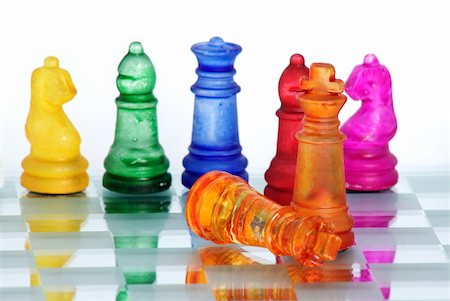 A game of chess comes to an end. The king is checkmated. Stock Photo - Budget Royalty-Free & Subscription, Code: 400-04710995