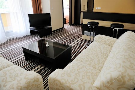 simsearch:400-08933543,k - bright and clean hotel room interior with modern furniture Foto de stock - Super Valor sin royalties y Suscripción, Código: 400-04713481