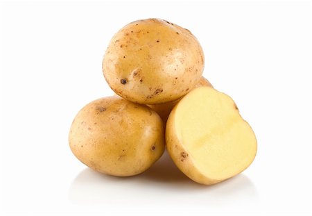 simsearch:400-04812261,k - Four potatoes isolated on a white background Photographie de stock - Aubaine LD & Abonnement, Code: 400-04725958