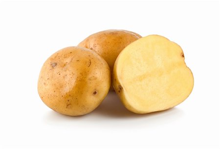 simsearch:400-04812261,k - Three potatoes isolated on a white background Photographie de stock - Aubaine LD & Abonnement, Code: 400-04726135