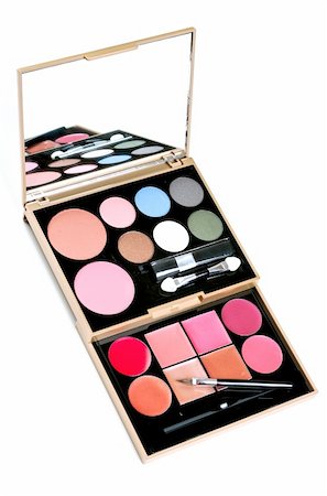 simsearch:400-04988963,k - eyeshadows set with brush on white background Stock Photo - Budget Royalty-Free & Subscription, Code: 400-04727931