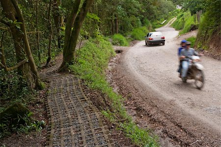 simsearch:400-07955646,k - Path and roadway near Monteverde Costa Rica Stock Photo - Budget Royalty-Free & Subscription, Code: 400-04720843