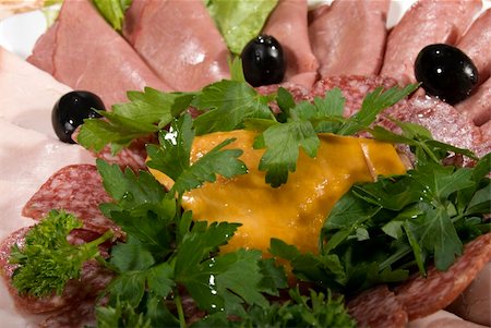 simsearch:400-05266390,k - Appetizer made of  meat delicacies and salad Foto de stock - Royalty-Free Super Valor e Assinatura, Número: 400-04734285