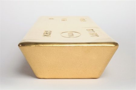 simsearch:400-04022894,k - nugget of gold weighing 12 kilograms on a white background Stockbilder - Microstock & Abonnement, Bildnummer: 400-04736597