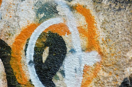 simsearch:400-05129653,k - Graffiti detail on rough weathered wall surface. Stockbilder - Microstock & Abonnement, Bildnummer: 400-04737152