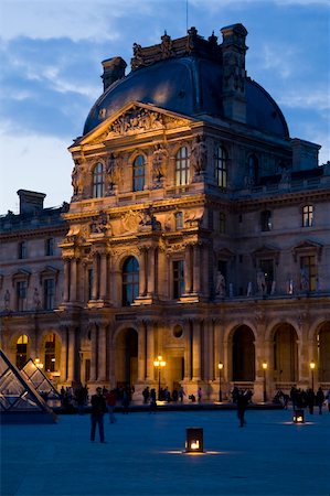 statue in paris night - Photo of The Louvre Museum in Paris, France Stock Photo - Budget Royalty-Free & Subscription, Code: 400-04731545