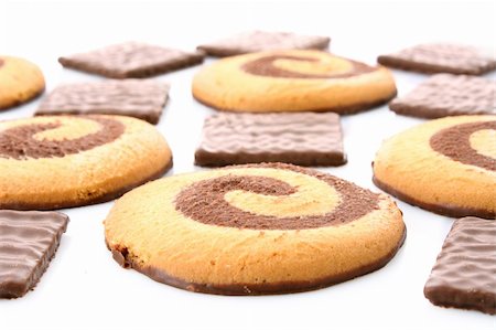 simsearch:400-04745852,k - Chocolate cookies isolated on white Foto de stock - Royalty-Free Super Valor e Assinatura, Número: 400-04745861