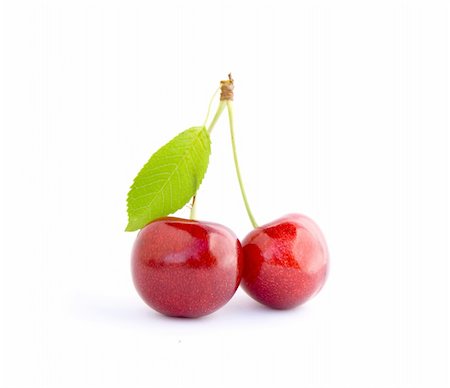 simsearch:400-04744945,k - two cherry isolated on a white background Foto de stock - Super Valor sin royalties y Suscripción, Código: 400-04746460