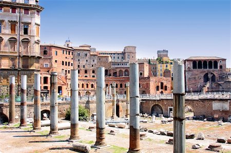 foro - details column the Trajan Forum, Rome, Italy Photographie de stock - Aubaine LD & Abonnement, Code: 400-04747249