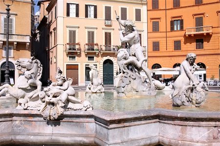 simsearch:400-04747249,k - Piazza Navona, Neptune Fountain in Rome, Italy Foto de stock - Super Valor sin royalties y Suscripción, Código: 400-04747263