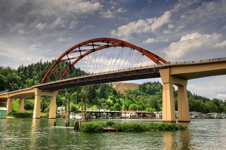 simsearch:400-04748524,k - Sauvie Island Bridge Over Willamette River Portland Oregon Stock Photo - Budget Royalty-Free & Subscription, Code: 400-04747343