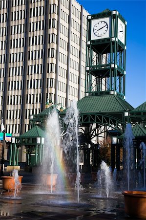 Clock Tower in downtown Memphis, Tennessee, USA. Photographie de stock - Aubaine LD & Abonnement, Code: 400-04747663