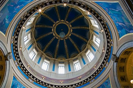 Dome of State Capitol of Minnesota in St. Paul. Stockbilder - Microstock & Abonnement, Bildnummer: 400-04747883