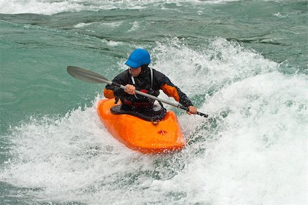 simsearch:400-06081165,k - August kayak trip on the waterfalls of Norway Foto de stock - Royalty-Free Super Valor e Assinatura, Número: 400-04748678