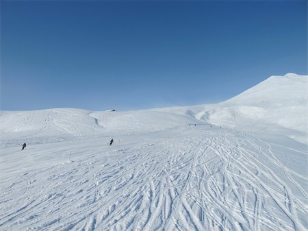 simsearch:400-04588712,k - Skiers on wide open piste in French alps. Chamonix. Stock Photo - Budget Royalty-Free & Subscription, Code: 400-04740196