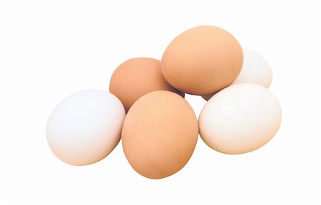 simsearch:400-04313912,k - Group of brown and white hen's eggs isolated on white background Stockbilder - Microstock & Abonnement, Bildnummer: 400-04740274