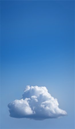 simsearch:400-05304842,k - Single fluffy white cloud in blue sky with a lot of copy space Stockbilder - Microstock & Abonnement, Bildnummer: 400-04740750