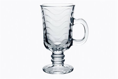 simsearch:400-06461761,k - Empty tea glass isolated on a white background Fotografie stock - Microstock e Abbonamento, Codice: 400-04741383