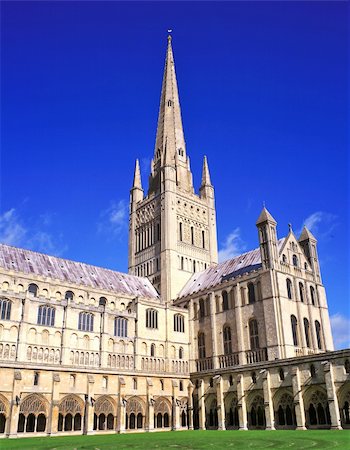 simsearch:400-04361722,k - Norwich Cathedral Photographie de stock - Aubaine LD & Abonnement, Code: 400-04743480