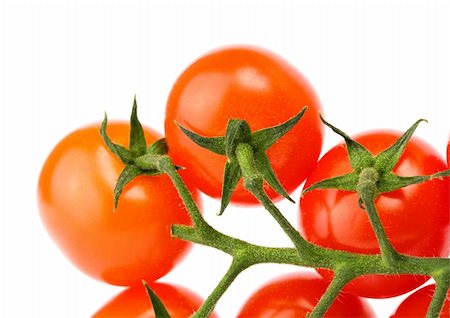 simsearch:400-06954534,k - Cluster of cherry tomatoes on the white Stock Photo - Budget Royalty-Free & Subscription, Code: 400-04743510