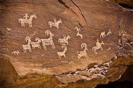 prehistoric pictographs - Petroglyph Stock Photo - Budget Royalty-Free & Subscription, Code: 400-04756071