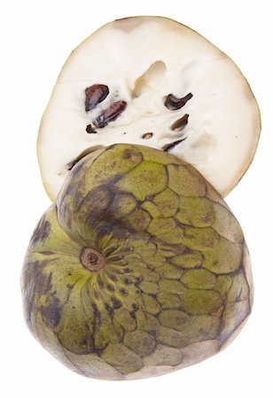 simsearch:400-04300929,k - Sliced cherimoya isolated on white with a clipping path. Foto de stock - Royalty-Free Super Valor e Assinatura, Número: 400-04757659