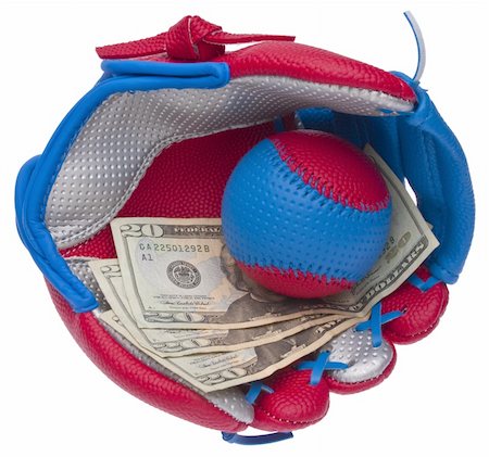 simsearch:400-04758470,k - Youth  Sporting Gear with Money Represents the Cost of Youth Sports. Foto de stock - Royalty-Free Super Valor e Assinatura, Número: 400-04758467