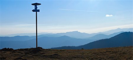 simsearch:400-05927708,k - Beautiful view from sightseeing point with directional arrows Stockbilder - Microstock & Abonnement, Bildnummer: 400-04759429