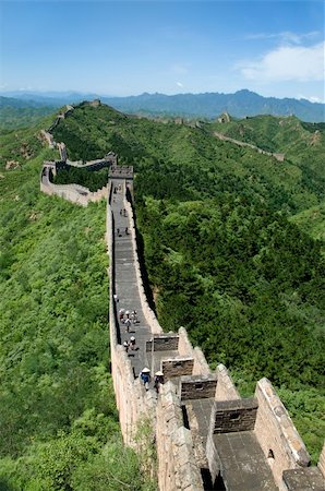 simatai - The Great Wall of China on a beautiful day Foto de stock - Super Valor sin royalties y Suscripción, Código: 400-04752256