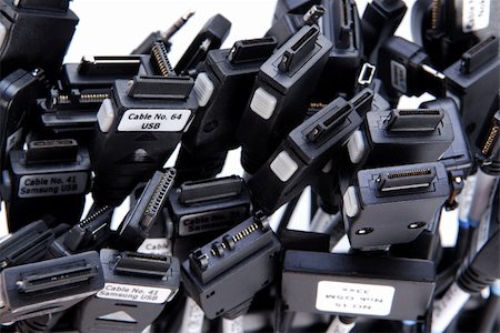 simsearch:400-05259481,k - A large number of connectors for USB Foto de stock - Royalty-Free Super Valor e Assinatura, Número: 400-04753963