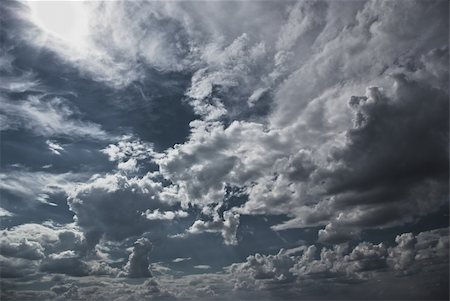 simsearch:400-05159767,k - clouds in the sky drifting away in a light breeze Stock Photo - Budget Royalty-Free & Subscription, Code: 400-04764447