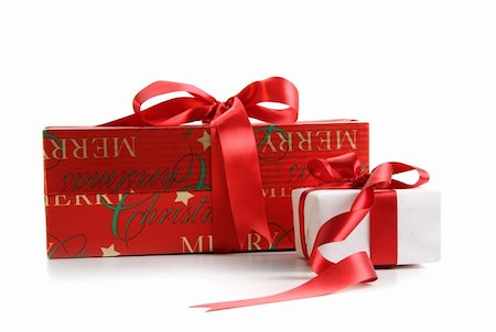 simsearch:400-06070265,k - Christmas gift boxes isolated on white background Stock Photo - Budget Royalty-Free & Subscription, Code: 400-04766445