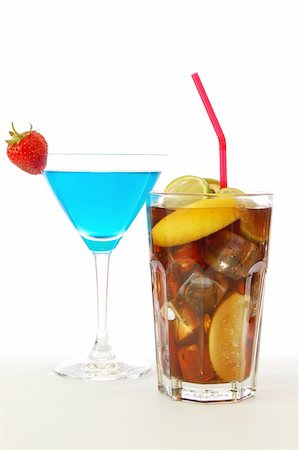 cool cocktail drink for party with strawberry Stock Photo - Budget Royalty-Free & Subscription, Code: 400-04768383