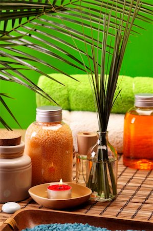 simsearch:700-00846559,k - Take care about your body in SPA, natural oils and beauty soap. Fotografie stock - Microstock e Abbonamento, Codice: 400-04769777