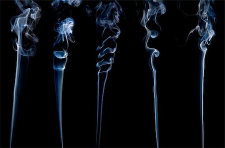 five different separate wisps of smoke on black; Foto de stock - Super Valor sin royalties y Suscripción, Código: 400-04762585