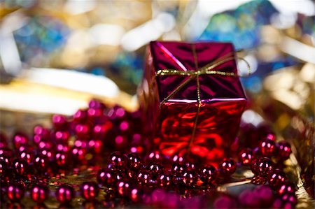 round ornament hanging of a tree - Christmas Stock Photo - Budget Royalty-Free & Subscription, Code: 400-04763144