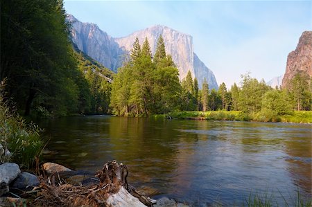 sentinel - Merced River meadows, Yosemite Valley, Yosemite National Park, California, USA Photographie de stock - Aubaine LD & Abonnement, Code: 400-04775544