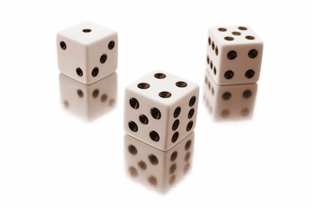 simsearch:400-05290222,k - Dice on White background with Reflections Photographie de stock - Aubaine LD & Abonnement, Code: 400-04776871